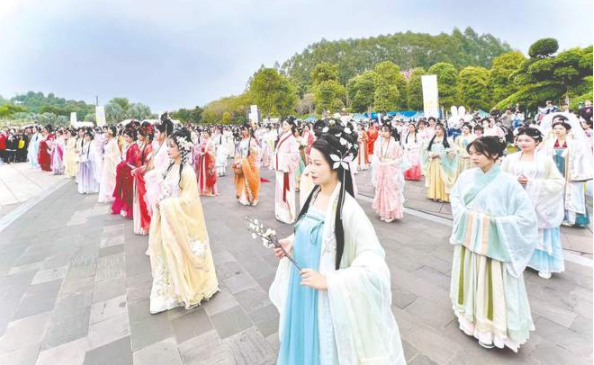 南寧園博園舉辦第二屆“禮樂園博·南寧花朝盛典”